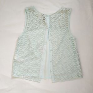 NWOT | H&M Floral Embroided Back Blouse